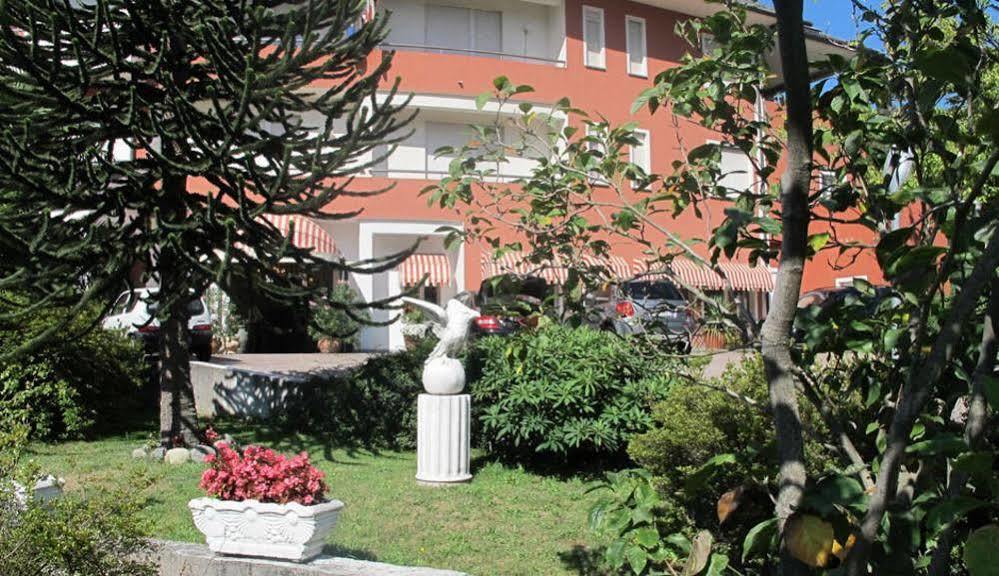 Hotel Internazionale Domodossola Exterior photo
